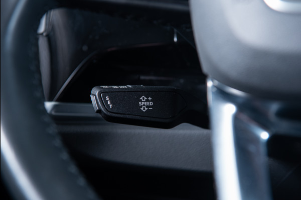 Audi Q3 35 TFSI Pro Line 150 pk S-Tronic | Winterbandenset | Trekhaak (zwenkbaar) | Virtual Cockpit | Navigatie | LED Koplampen