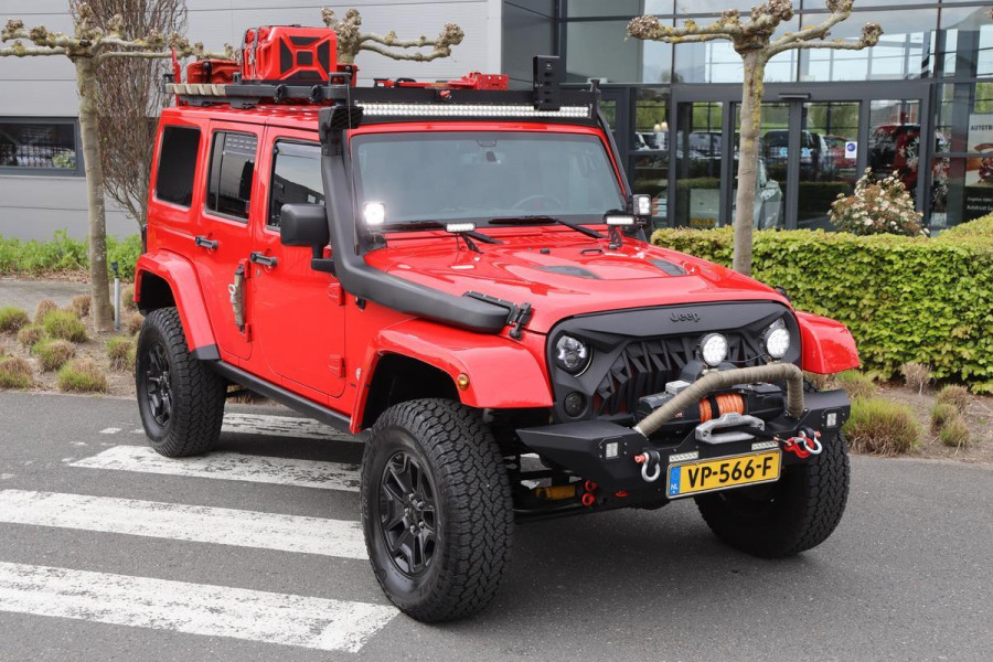 Jeep Wrangler 2.8 CRD Rubicon Unlimited | Expeditie klaargemaakt | Navigatie | Stoelverwarming | Half leder | Climate control