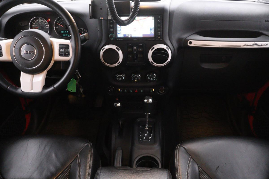 Jeep Wrangler 2.8 CRD Rubicon Unlimited | Expeditie klaargemaakt | Navigatie | Stoelverwarming | Half leder | Climate control