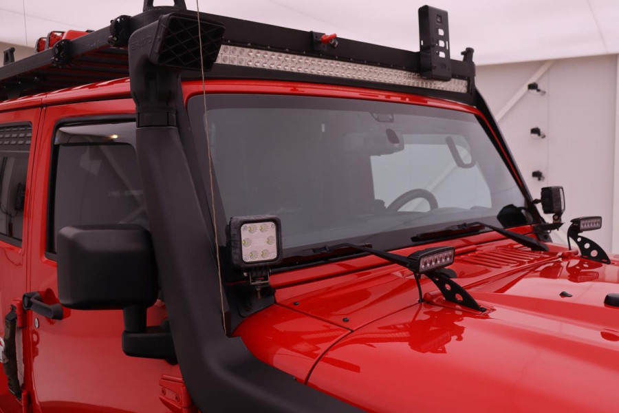 Jeep Wrangler 2.8 CRD Rubicon Unlimited | Expeditie klaargemaakt | Navigatie | Stoelverwarming | Half leder | Climate control