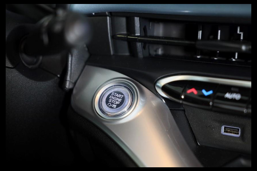 Fiat 500E C Icon CABRIO 42 kWh / BTW / Navi / Camera / Airco / Elek Pakket / Cruise Control / KEYLESS / Led / Pdc / 17 Inch