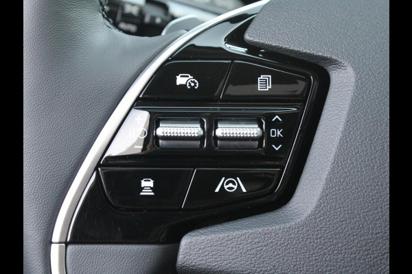 Kia Niro 1.6 GDi Hybrid ExecutiveLine | Schuif-/kanteldak | Stoel-/stuurverwarming | Harman Kardon | 18'' lichtmetaal | Draadloos opladen smartphone