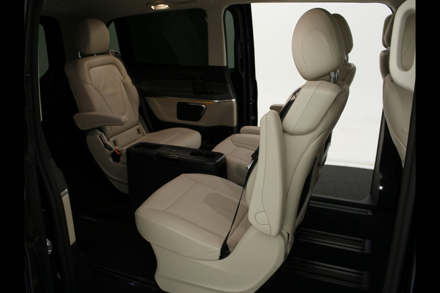 Mercedes-Benz V-Klasse 250d COMBI Avantgarde L, personenwagen, genoemde prijs is inclusief BTW en BPM | 6 persoonsuitvoering | Nu tijdelijk te financiëren tegen 3,90% rente (actie loopt t/m 15-5-2020)