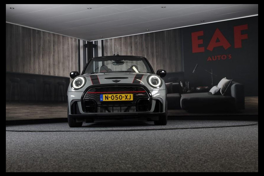 MINI Cabrio 2.0 John Cooper Works / NIEUWE MODEL / Aut / Digitaal Cockpit / ACC / Head Up / HK / Camera / Led / Pdc / 18 Inch