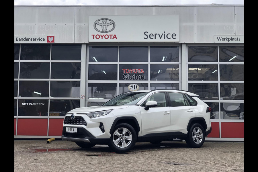 Toyota RAV4 2.5 Hybrid Dynamic | Dodehoekherkenning, Parelmoer wit, Navigatie, Stoelverwarming, Parkeersensoren, CarPlay/Android Auto