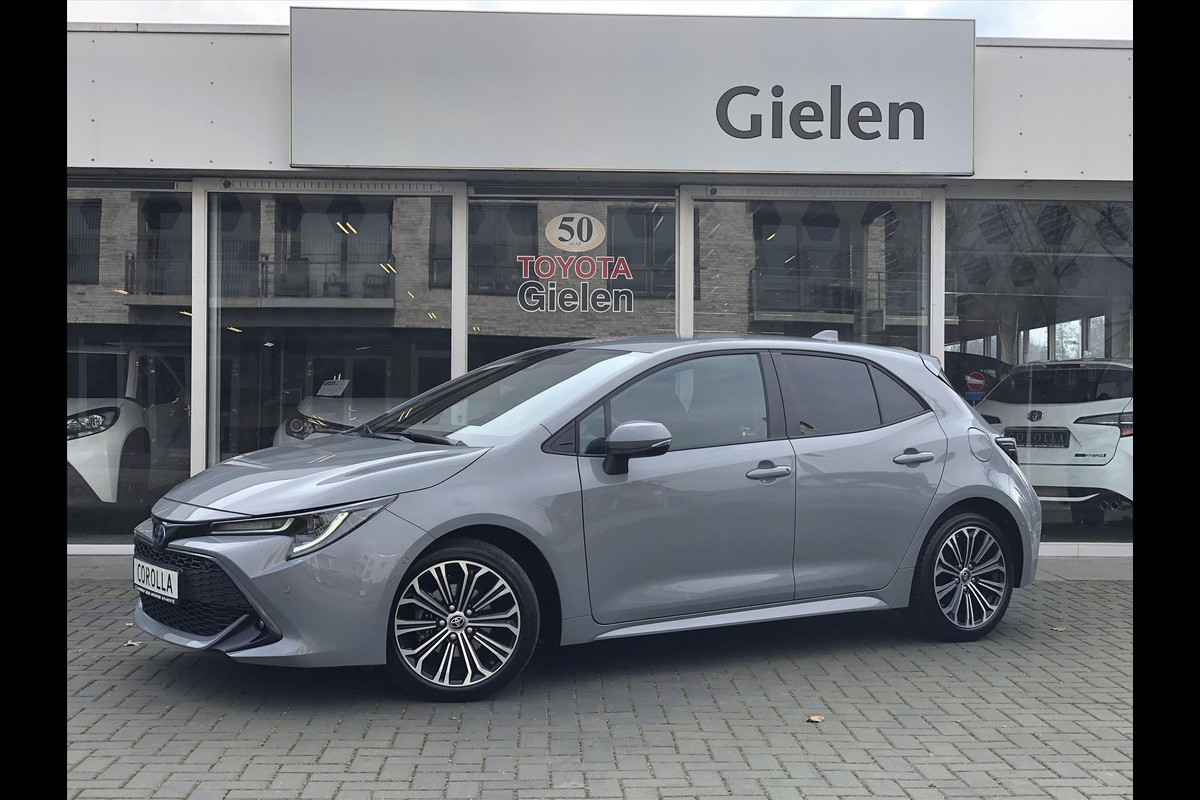 Toyota Corolla 1.8 Hybrid Style Plus | Nieuwe multimedia, Dodehoekherkenning, Navigatie, Stuurverwarming, Parkeersensoren