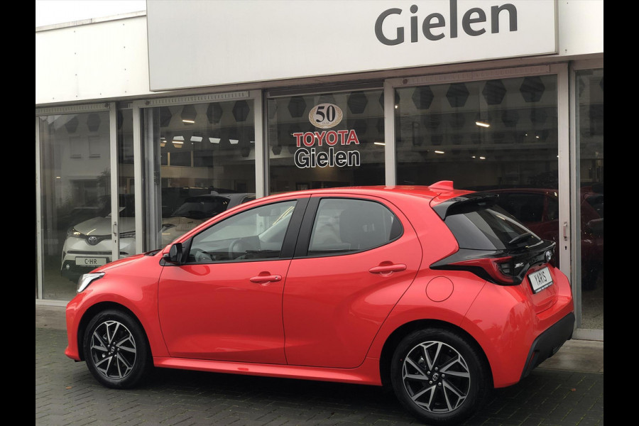 Toyota Yaris 1.5 Hybrid 116pk Dynamic | Apple CarPlay/Android Auto, Lichtmetalen velgen, Mistlampen, Adaptive Cruise control