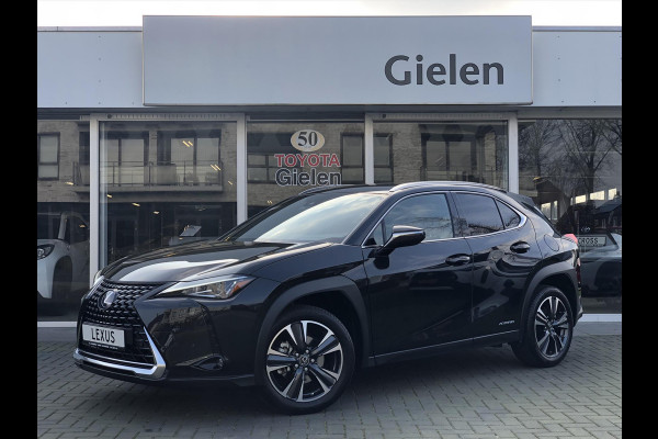 Lexus UX 250h Preference Line | Dodehoekherkenning, Apple CarPlay/Android Auto, 18inch, Keyless, Stoel + Stuurverwarming