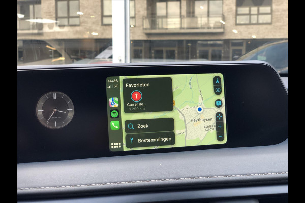 Lexus UX 250h Preference Line | Dodehoekherkenning, Apple CarPlay/Android Auto, 18inch, Keyless, Stoel + Stuurverwarming