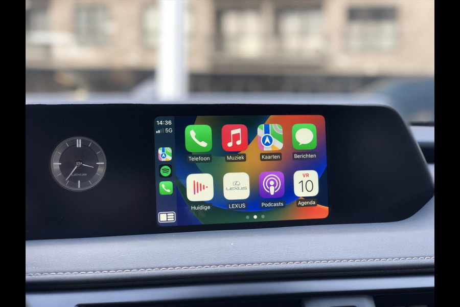 Lexus UX 250h Preference Line | Dodehoekherkenning, Apple CarPlay/Android Auto, 18inch, Keyless, Stoel + Stuurverwarming