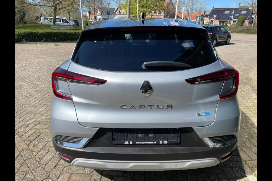 Renault Captur 1.6 E-Tech Plug-in Hybrid 160 Intens Groot Navi / LM velgen / Clima / Full LED