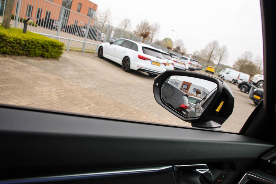 Audi Q3 35 TFSI 1.5 TFSI S Line Pro Line S 150pk S-Tronic 1e Eig|Panoramadak|Virtual Cockpit|LED Matrix|Leder|ACC|B&O|20inch|Black