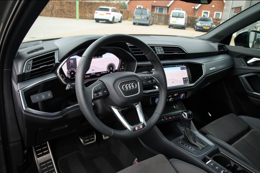 Audi Q3 35 TFSI 1.5 TFSI S Line Pro Line S 150pk S-Tronic 1e Eig|Panoramadak|Virtual Cockpit|LED Matrix|Leder|ACC|B&O|20inch|Black