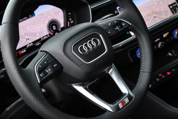 Audi Q3 35 TFSI 1.5 TFSI S Line Pro Line S 150pk S-Tronic 1e Eig|Panoramadak|Virtual Cockpit|LED Matrix|Leder|ACC|B&O|20inch|Black