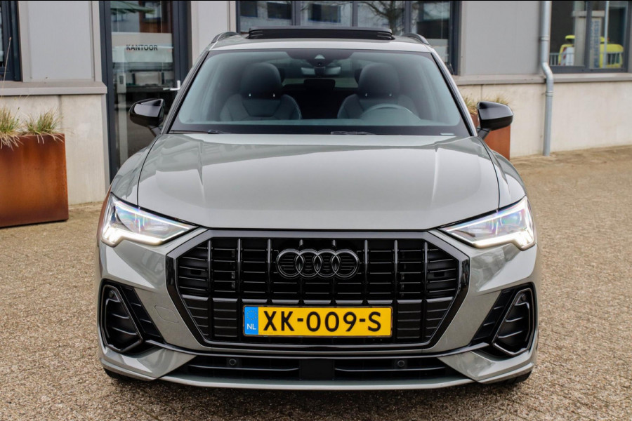 Audi Q3 35 TFSI 1.5 TFSI S Line Pro Line S 150pk S-Tronic 1e Eig|Panoramadak|Virtual Cockpit|LED Matrix|Leder|ACC|B&O|20inch|Black