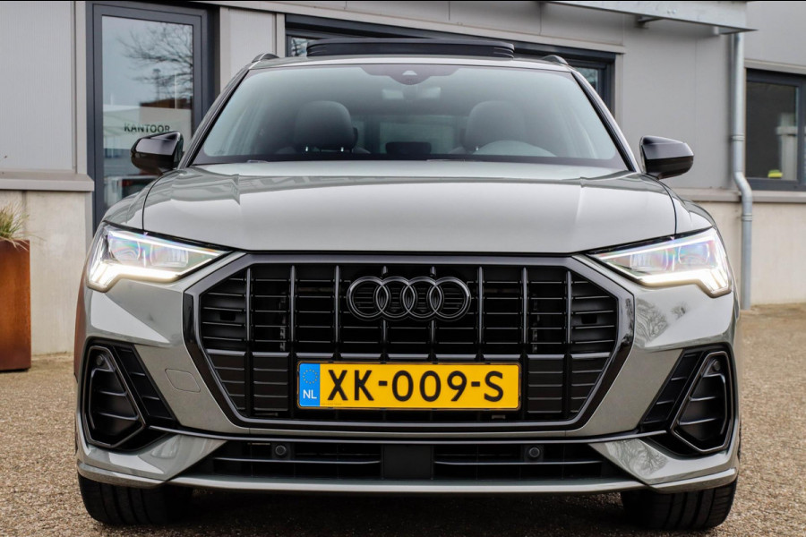 Audi Q3 35 TFSI 1.5 TFSI S Line Pro Line S 150pk S-Tronic 1e Eig|Panoramadak|Virtual Cockpit|LED Matrix|Leder|ACC|B&O|20inch|Black