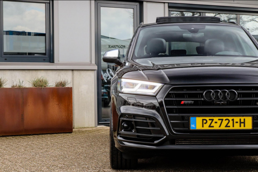 Audi SQ5 3.0TFSI Q5 Quattro S-Line 354pk Automaat! 1e Eig|NL|DLR|Luchtvering|Kuipstoelen|Panoramadak|Virtual Cockpit|Black|Carbon