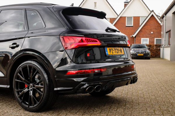 Audi SQ5 3.0TFSI Q5 Quattro S-Line 354pk Automaat! 1e Eig|NL|DLR|Luchtvering|Kuipstoelen|Panoramadak|Virtual Cockpit|Black|Carbon