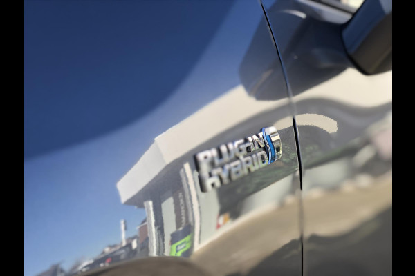 Toyota RAV4 2.5 Plug-in Hybrid AWD Style Plus | Head Up Display, Dodehoekherkenning, Parkeersensoren, Stuurverwarming