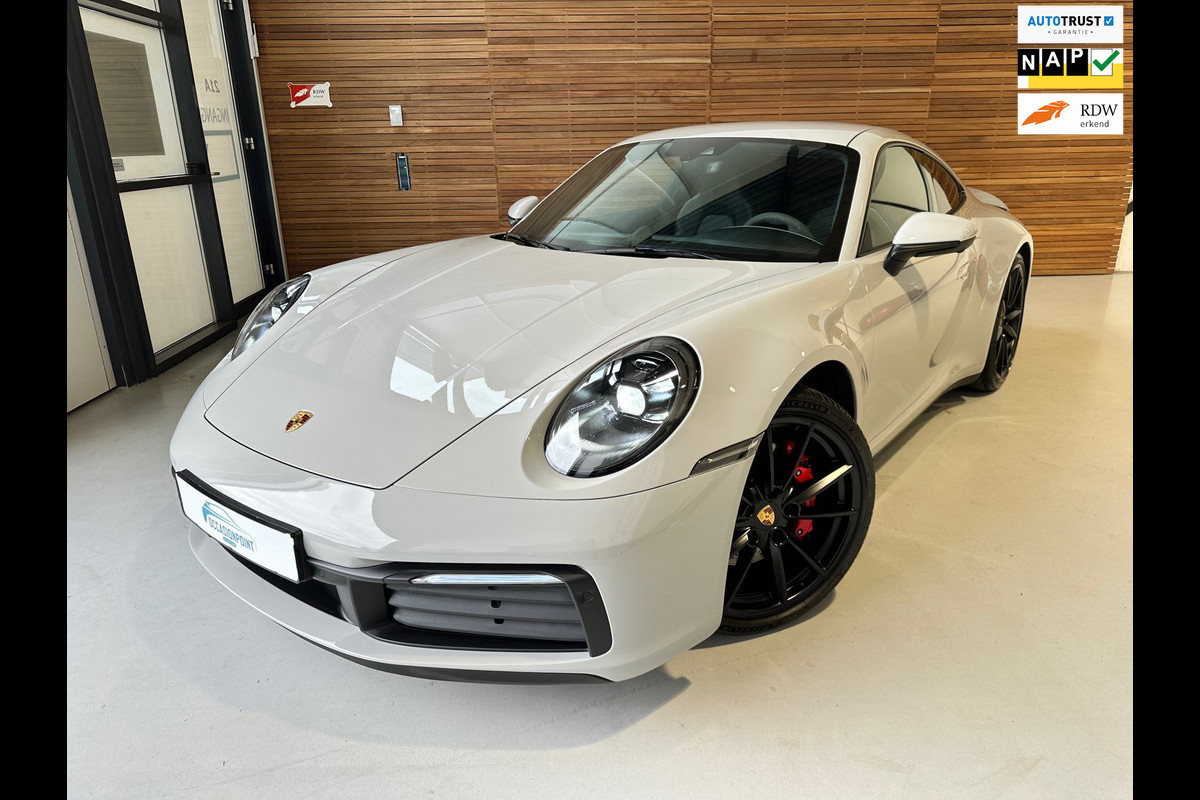 Porsche 911 992 Carrera S | Krijt | Matrix PDLS+ | Exclusive Design achterlichten | SportChrono | Alcantara | Bose | Sportuitlaat