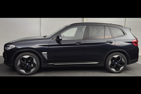BMW iX3 Executive 74 kWh Impressief panorama Leer Trekhaak
