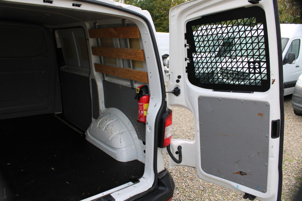 Volkswagen Transporter 2.0 TDI L1H1 Airco imperial trekhaak 3-zits