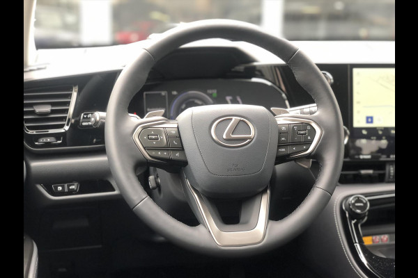 Lexus NX 450h+ Plug-in AWD Luxury Line | Leer, Stuurverwarming, Parkeersensoren, Blind Spot, Keyless, Navigatie