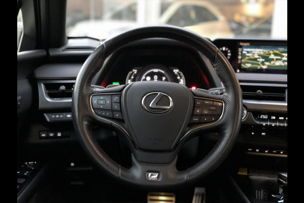 Lexus UX 250h AWD F Sport Premium | Leer, Geheugenfunctie, 360 Camera, Stoelventilatie, Stuurverwarming, Dodehoekherkenning, HUD, Uniek!