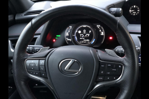 Lexus UX 250h AWD F Sport Premium | Leer, Geheugenfunctie, 360 Camera, Stoelventilatie, Stuurverwarming, Dodehoekherkenning, HUD, Uniek!