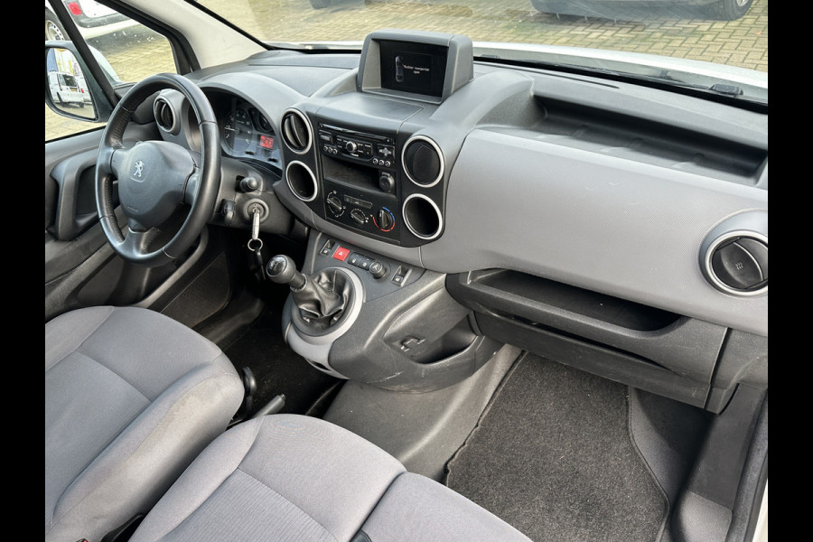 Peugeot Partner 120 1.6 e-HDI L1 Navteq Airconditioning/navigatie/trekhaak