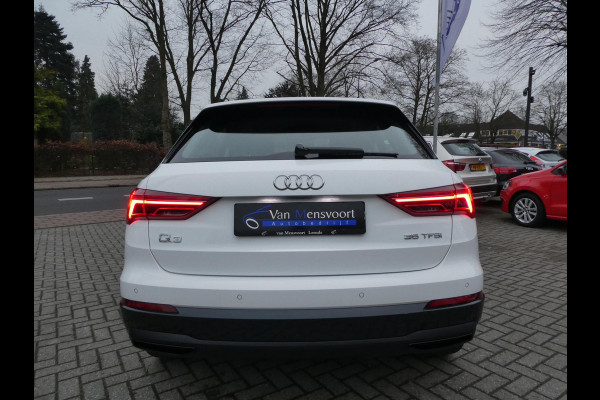 Audi Q3 1.5 35 TFSI 185PK Automaat Business Edition CarPlay|Keyless|Dodehoek|VirtualDash