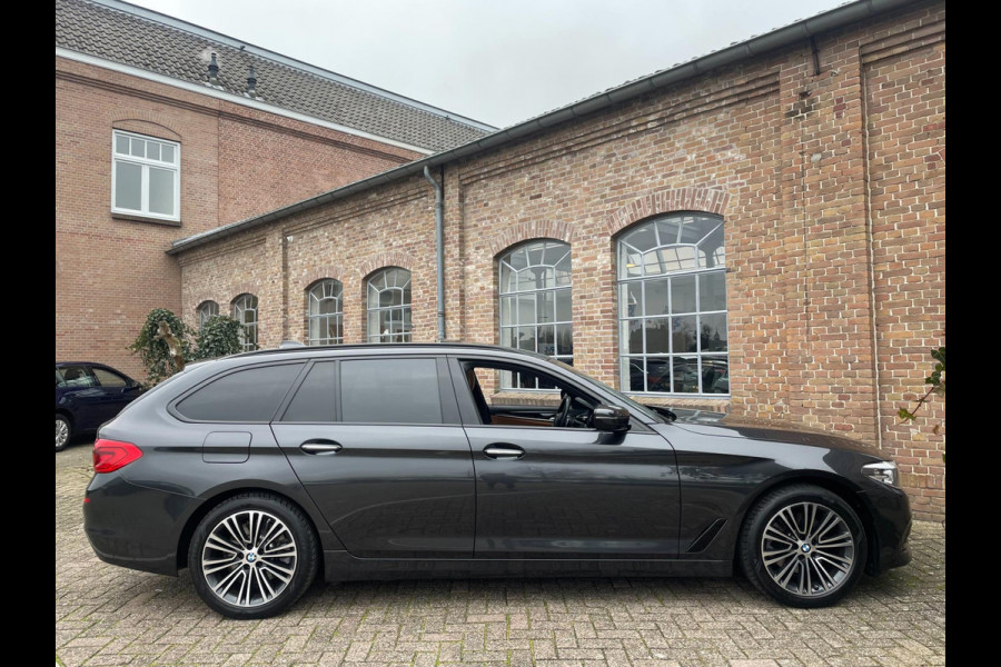 BMW 5 Serie Touring 520d High Executive Automaat 1e Eigenaar Panorama Leder Trekhaak