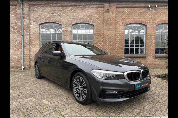 BMW 5 Serie Touring 520d High Executive Automaat 1e Eigenaar Panorama Leder Trekhaak