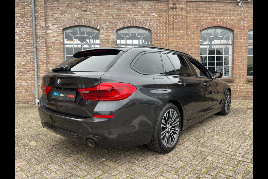 BMW 5 Serie Touring 520d High Executive Automaat 1e Eigenaar Panorama Leder Trekhaak