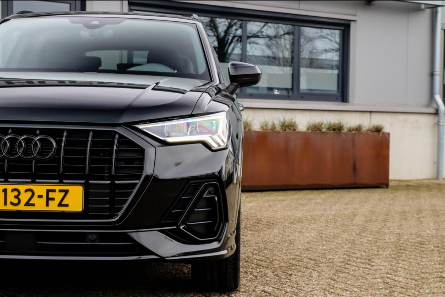 Audi Q3 35 TFSI 1.5 TFSI S Line Pro Line S 150pk S-Tronic! 1e|DLR|Virtual Cockpit|LED Matrix|Leder elektrisch|Keyless|Black|19inch