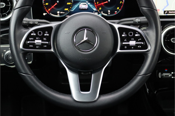 Mercedes-Benz A-Klasse 220 Progressive Aut7, Widescreen, MBUX Navigatie, Cruise Control, Stoelverwarming, Spoorassistent, Apple Carplay/Android Auto, Etc,