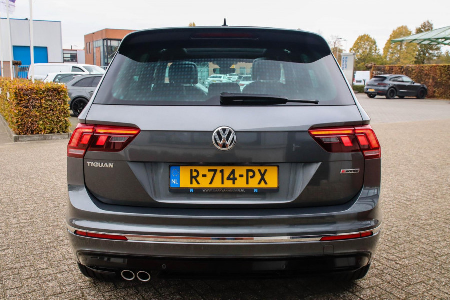 Volkswagen Tiguan 2.0TSI 4Motion Highline R-Line 180pk DSG! 1e Eig|Dealer|Panoramadak|Virtual Cockpit|LED|NAVI|Camera|PDC|19inch