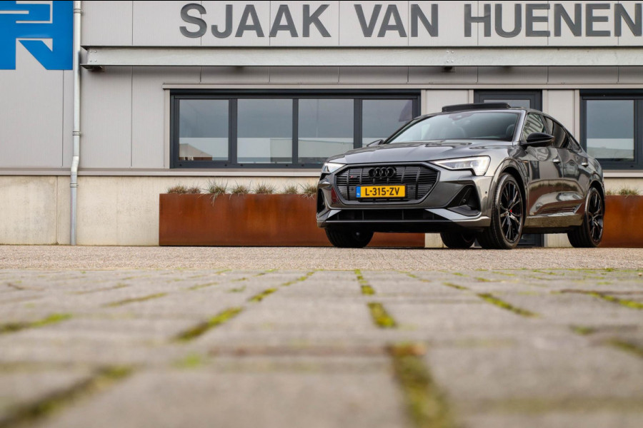 Audi e-tron 55 Quattro S Edition Pro Line S S-Line 408pk! 12%|1e|NL|DLR|Panoramadak|Virtual Cockpit|Luchtvering|ACC|360|Black|22