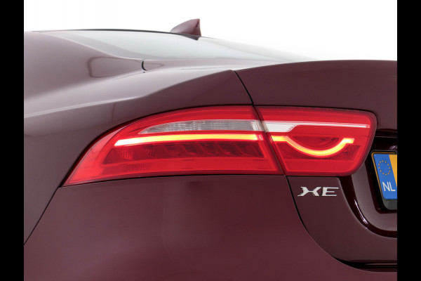 Jaguar XE 2.0 D Portfolio Premium-Business-Pack Aut. *VOLLEDER | NAVI-FULLMAP | BI-XENON | CAMERA | ECC | PDC | CRUISE | LANE-ASSIST*