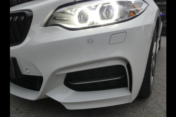 BMW 2 Serie Coupé M235i 326PK Aut High-Exe NaviProf|Camera|HKardon|Keyless