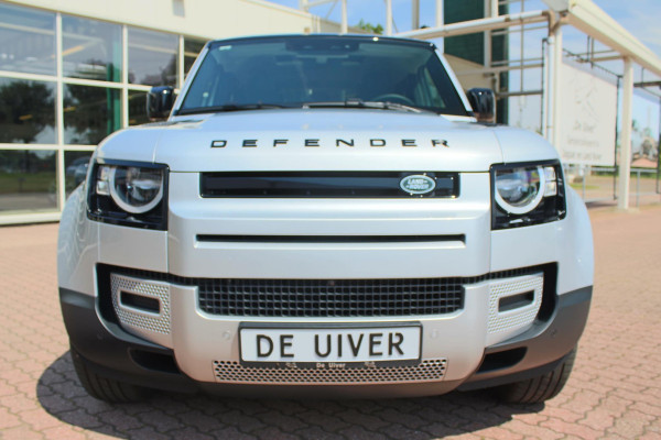 Land Rover Defender D240 110 S 7 Seater Nwp: € 129.487,-