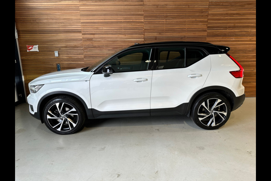 Volvo XC40 2.0 T5 250PK AWD R-Design | Panorama | Luxury-Line | Harman&Kardon | Trekhaak | Full-Option | 1ste eigenaar