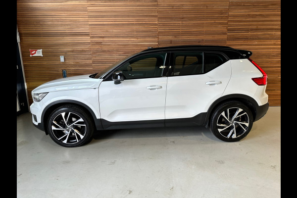 Volvo XC40 2.0 T5 250PK AWD R-Design | Panorama | Luxury-Line | Harman&Kardon | Trekhaak | Full-Option | 1ste eigenaar