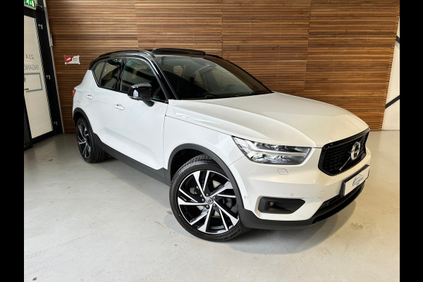 Volvo XC40 2.0 T5 250PK AWD R-Design | Panorama | Luxury-Line | Harman&Kardon | Trekhaak | Full-Option | 1ste eigenaar