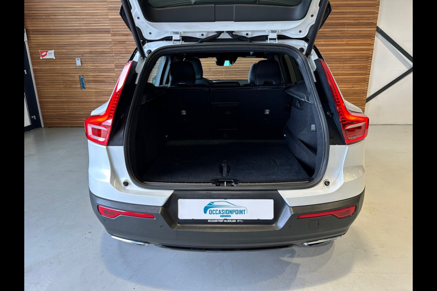 Volvo XC40 2.0 T5 250PK AWD R-Design | Panorama | Luxury-Line | Harman&Kardon | Trekhaak | Full-Option | 1ste eigenaar