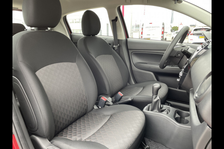 Mitsubishi Space Star 1.2 Connect+ Van € 20.090,- voor € 17.830,-