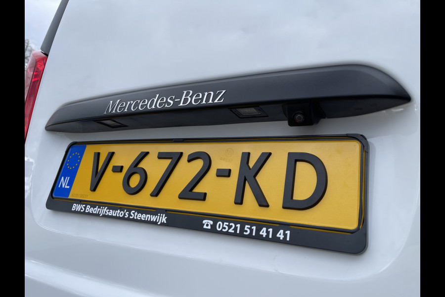 Mercedes-Benz Vito 111 CDI Functional Lang L2H1 / rijklaar € 19.950 ex btw / lease vanaf € 431 / airco / navigatie / achteruit rijcamera / parkeersensoren voor en achter !