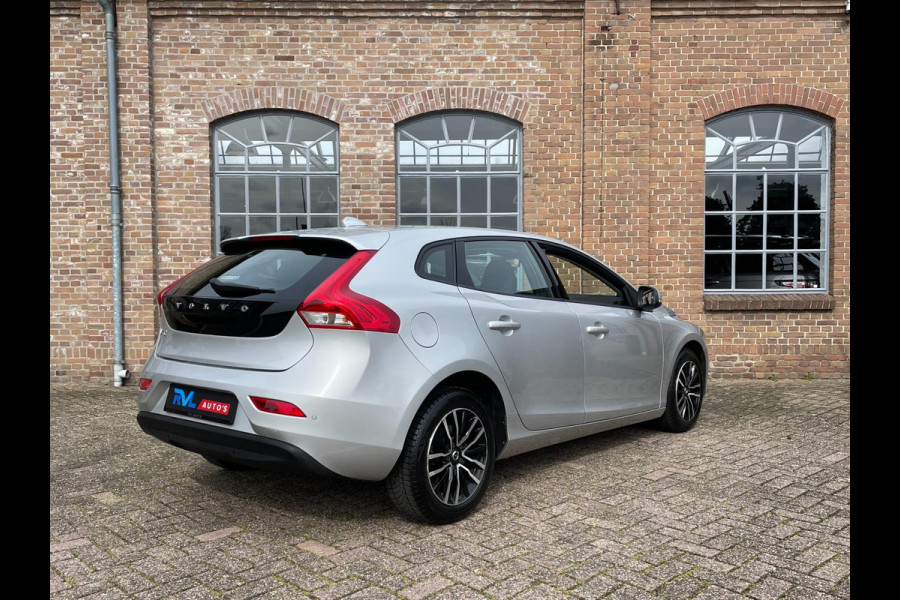 Volvo V40 2.0 T2 Navigatie Cruise Control 1e Eigenaar