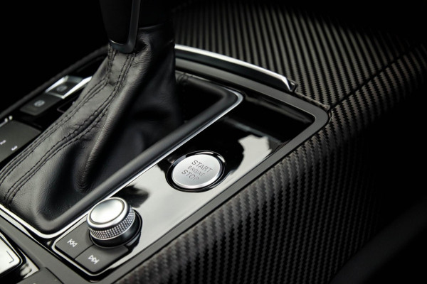 Audi A6 Avant 1.8 TFSI ultra Sport S-Line Automaat 190pk! 1e Eig|DLR|Panoramadak|Lederen sportstoelen|LED Matrix|20inch|BOSE|Black