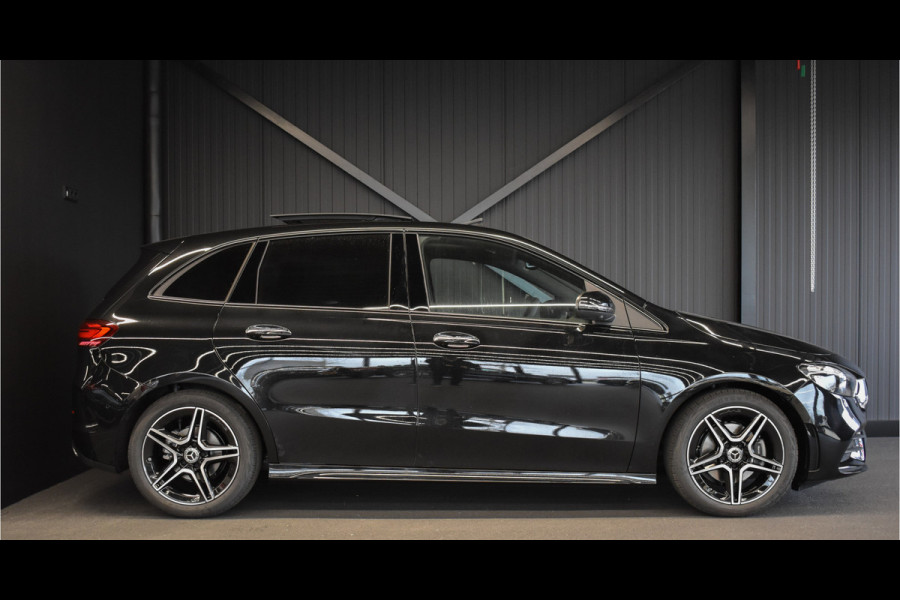 Mercedes-Benz B-Klasse 200 AMG Line | Facelift | Panaroma-schuifdak | 360Graden-Camera | Night-Pakket | Keyless-Go | Easypack-Achterklep |